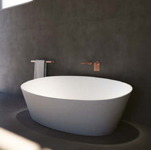 Load image into Gallery viewer, Leno Freestanding Bath
